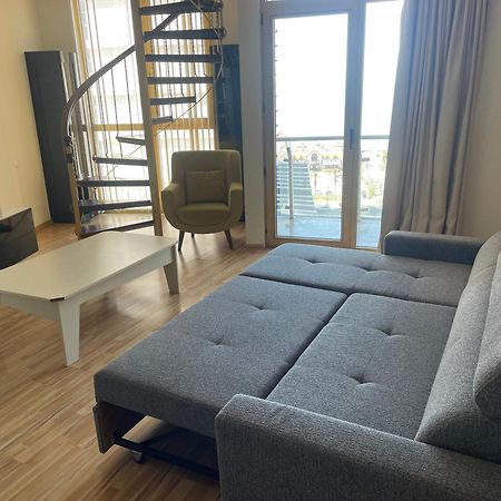 Sea View Apartment Batumi Eksteriør billede