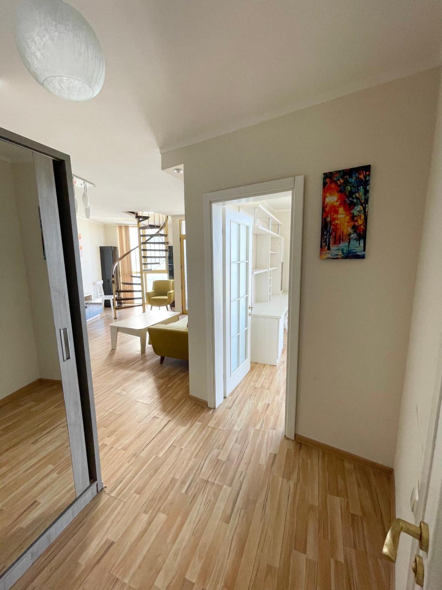 Sea View Apartment Batumi Eksteriør billede