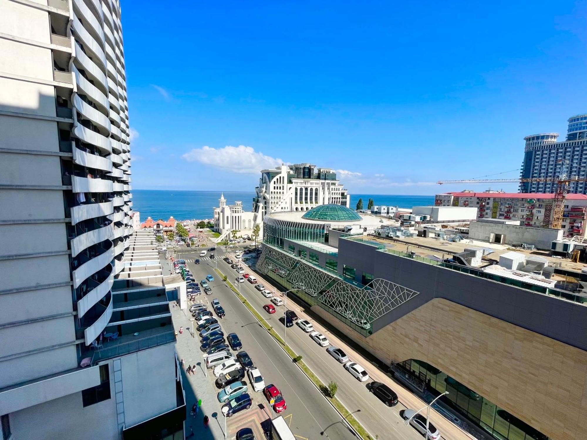 Sea View Apartment Batumi Eksteriør billede