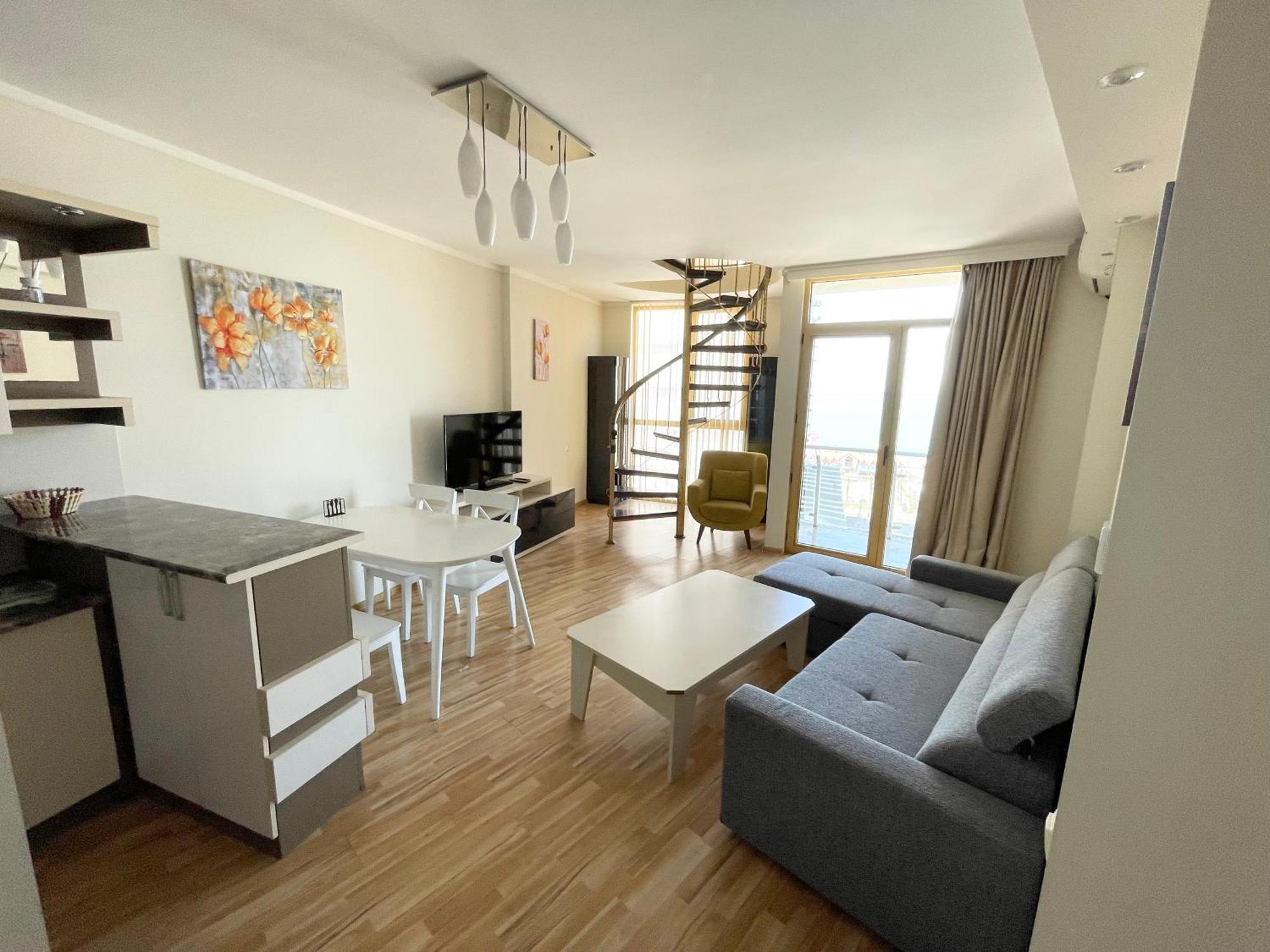 Sea View Apartment Batumi Eksteriør billede